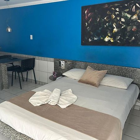 Motel Tijuca ジャボアタン・ドス・グアララペス エクステリア 写真