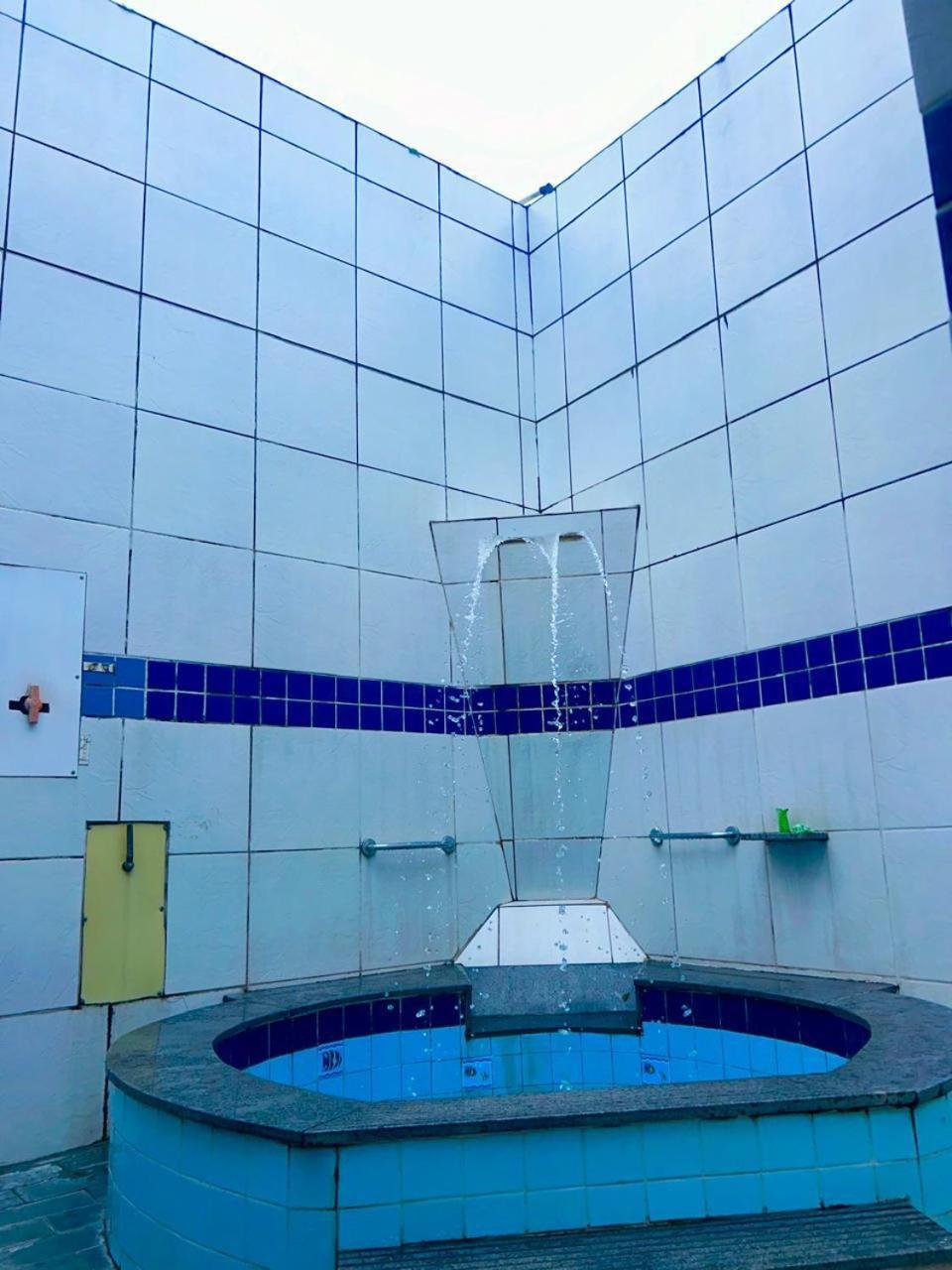 Motel Tijuca ジャボアタン・ドス・グアララペス エクステリア 写真